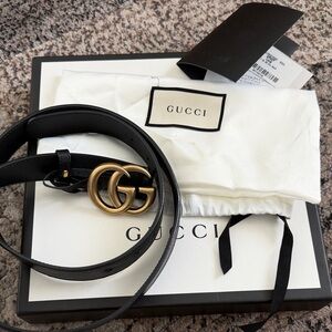 Gucci Unisex Black Leather Belt with Antique Gold Double G Buckle